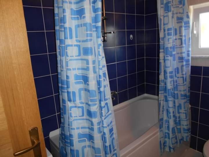 Karin Apartmani Hani Gornji Karin Exterior foto